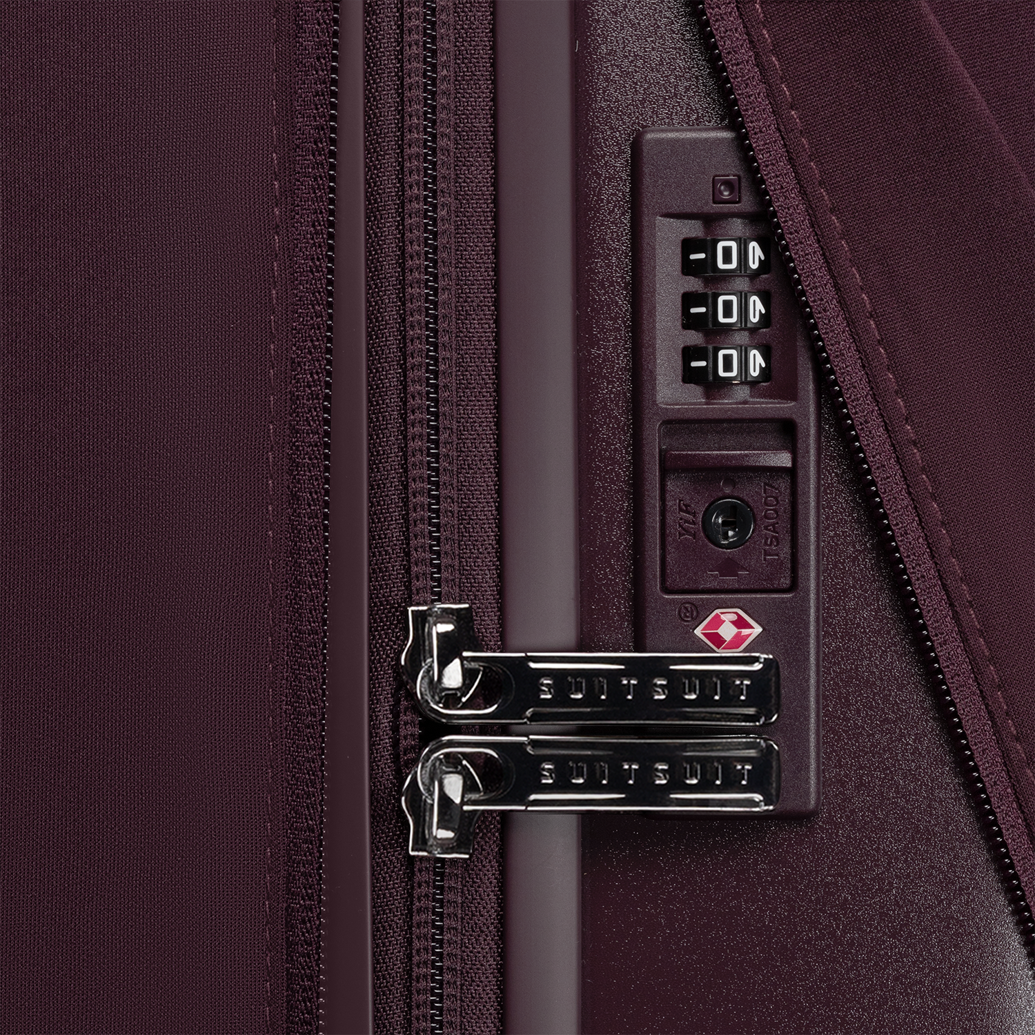 Mystique - Cherry Lacquer - Protection Cover (66 cm)